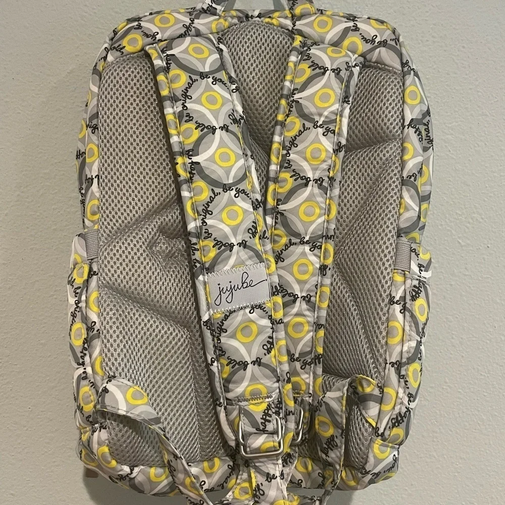 Ju-Ju-Be bright yellow